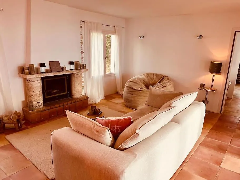Villa Mit Meerblick Und Pool Fuer 6 Personen Santanyi 0*,